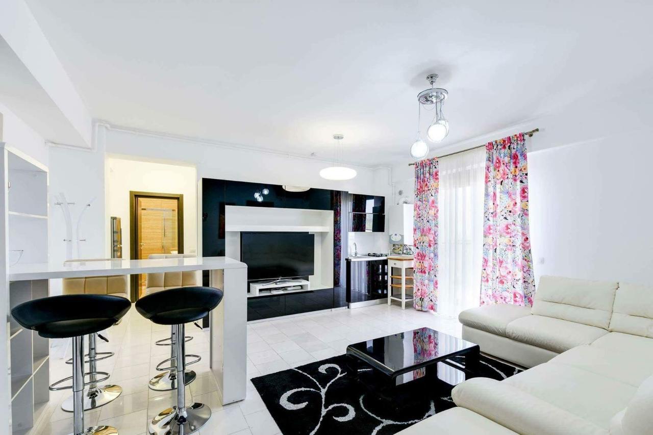 Sns Apartament In Vila Sophia Мамая Екстер'єр фото