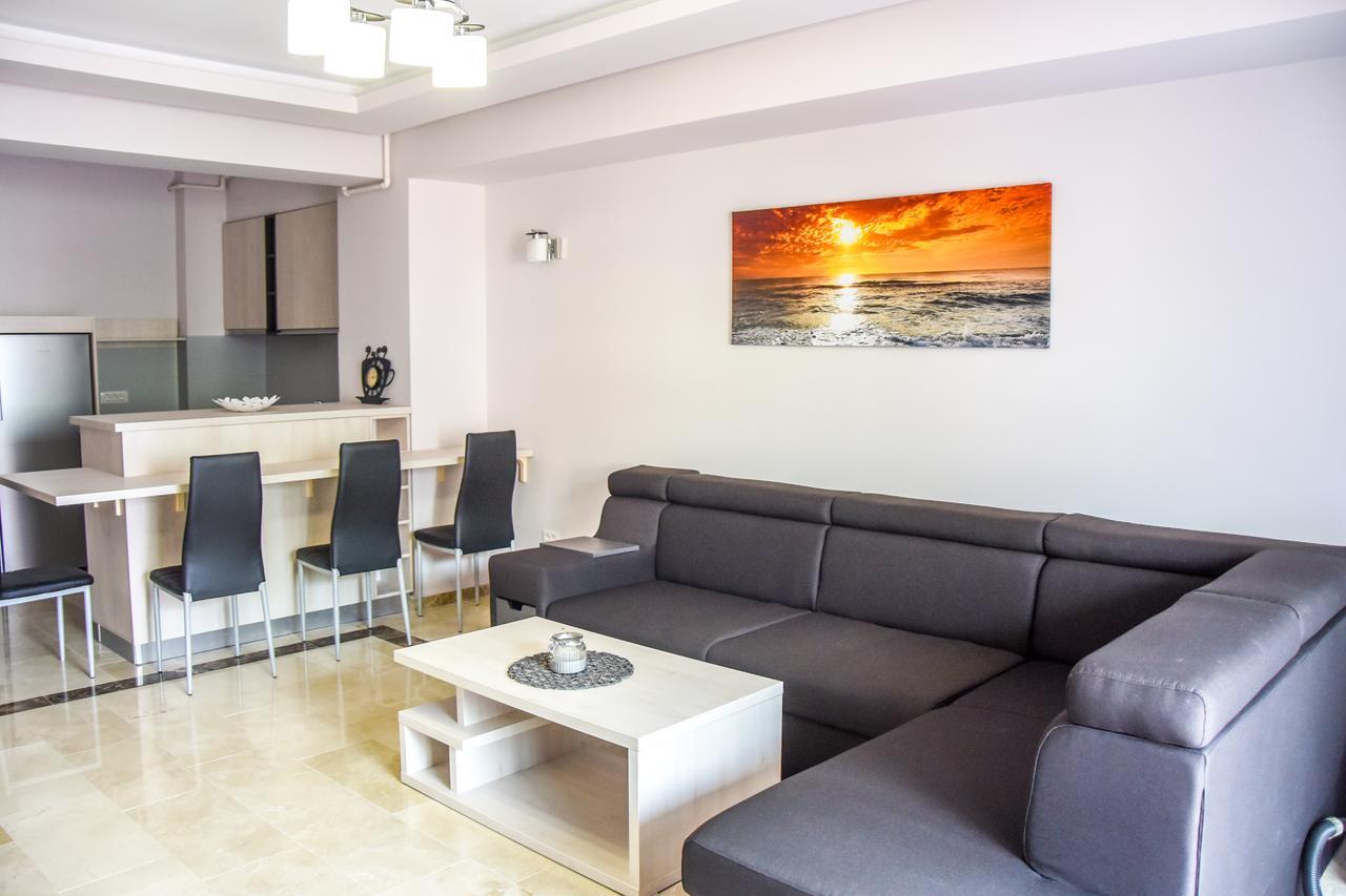 Sns Apartament In Vila Sophia Мамая Екстер'єр фото