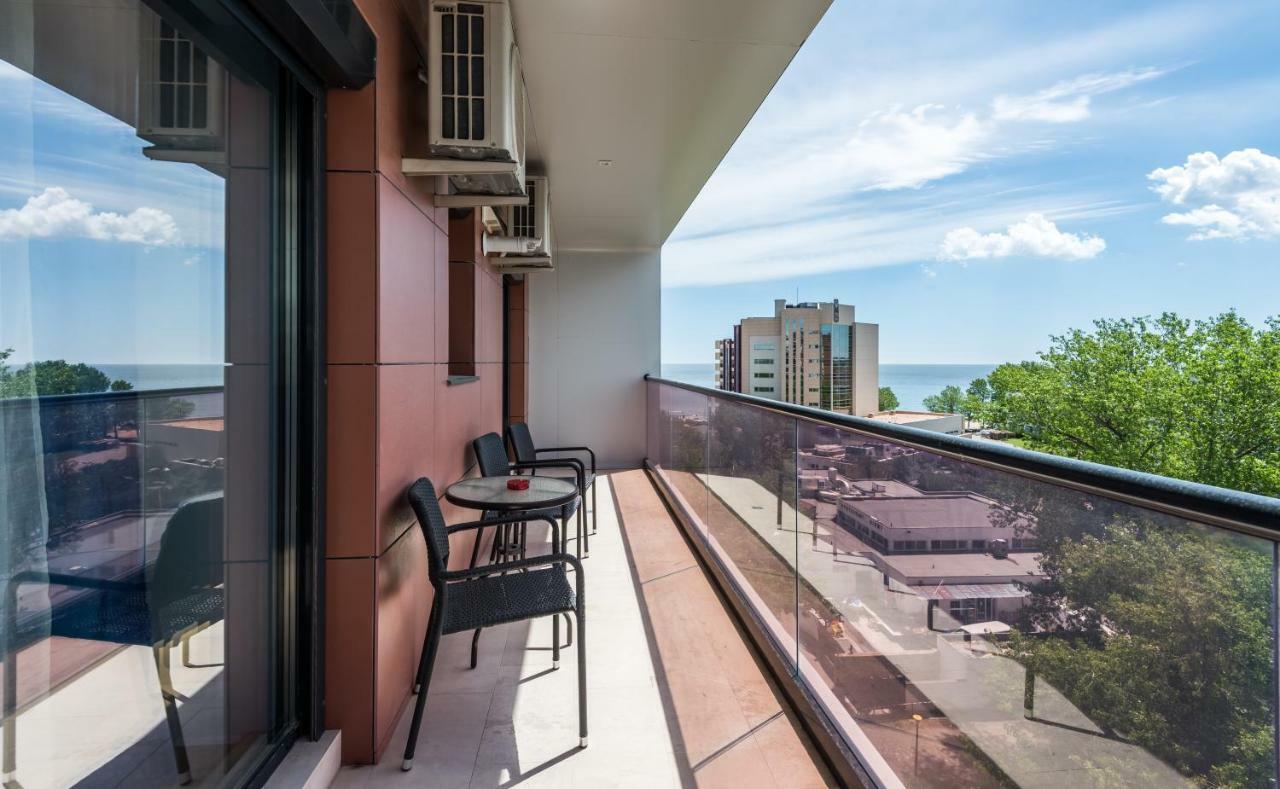 Sns Apartament In Vila Sophia Мамая Екстер'єр фото